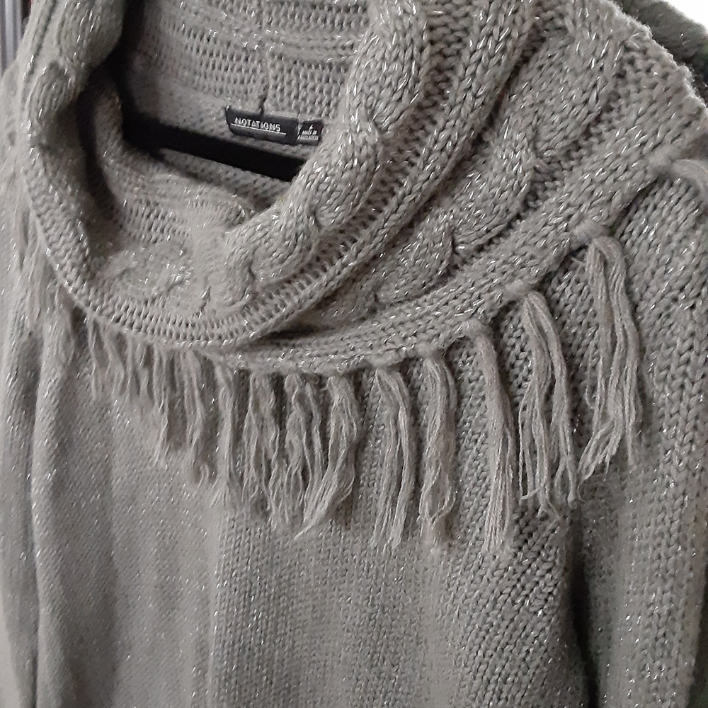 Notations Sweater - Picture 6 of 8